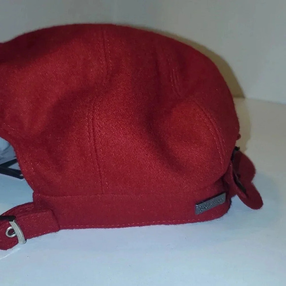 BETMAR RED WOOL ADJUSTABLE CAP BERET WITH FLOWER NWT - Picture 5 of 10